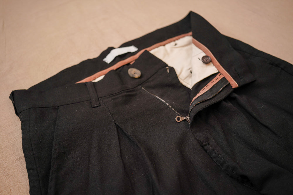 Vase Trousers ||| Hour 33