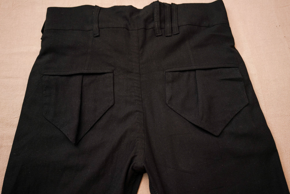 Grave Trousers ||| Hour33