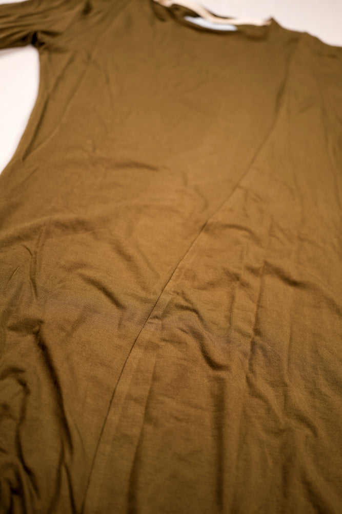 Split | T-Shirt | Clove