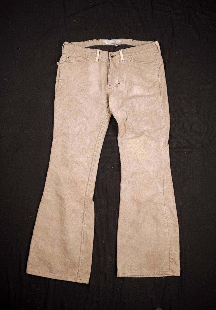 Life | Bootcut Jeans | Cover