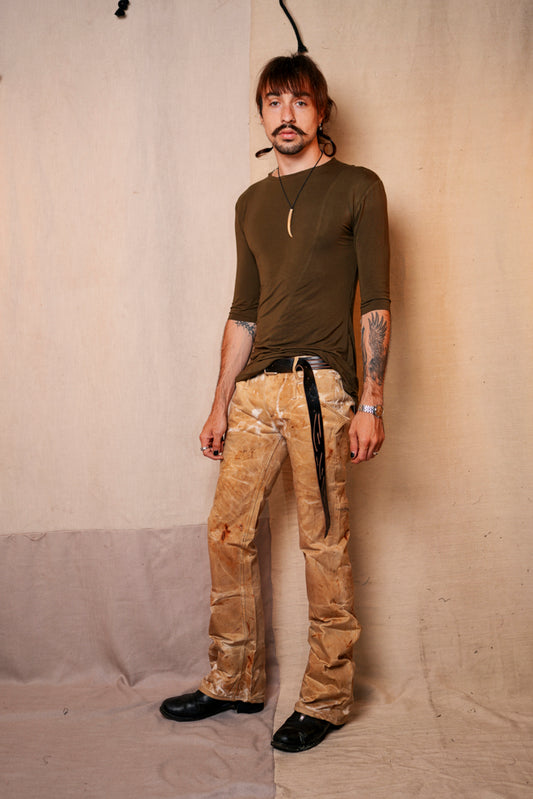 Split | T-Shirt | Clove